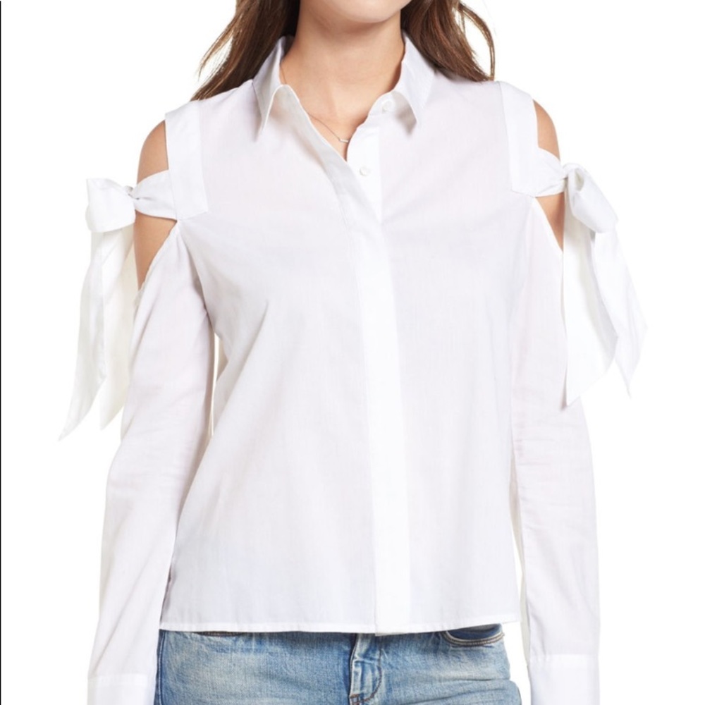 Bp bow sleeve cold shoulder button up. Xs